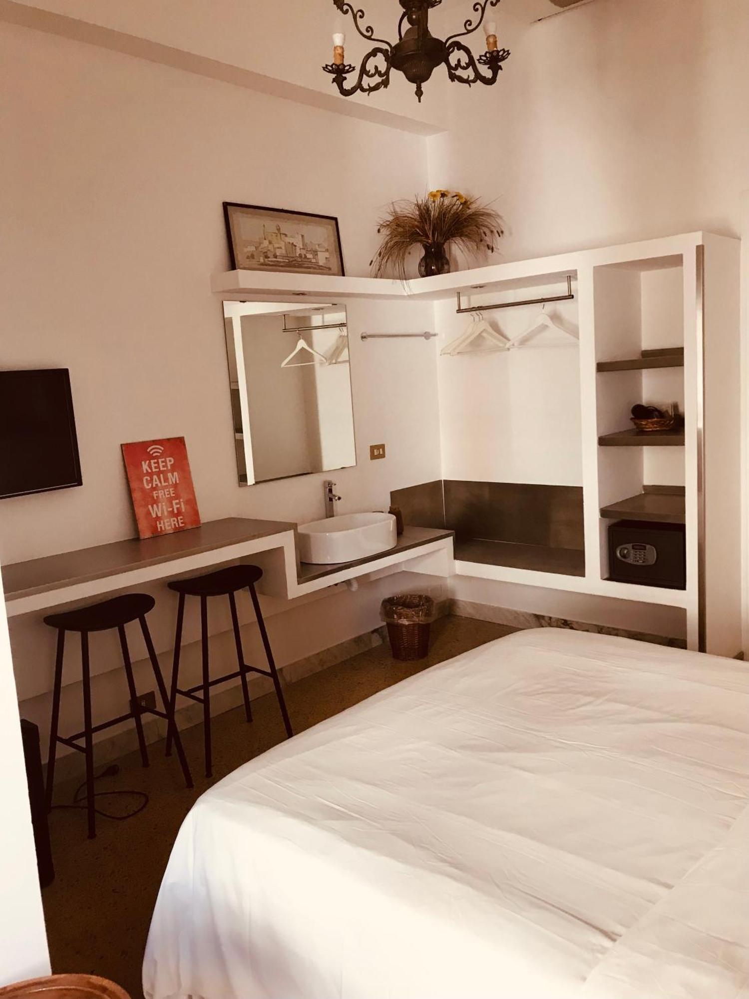 Bed and Breakfast Donna Franca Lecce Exterior foto