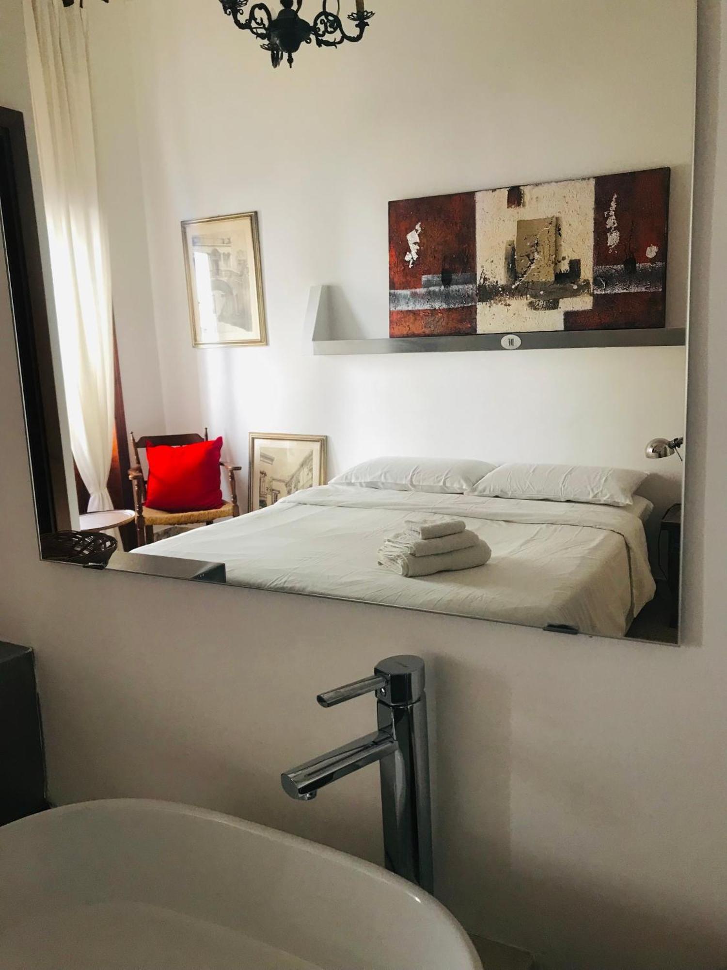 Bed and Breakfast Donna Franca Lecce Exterior foto